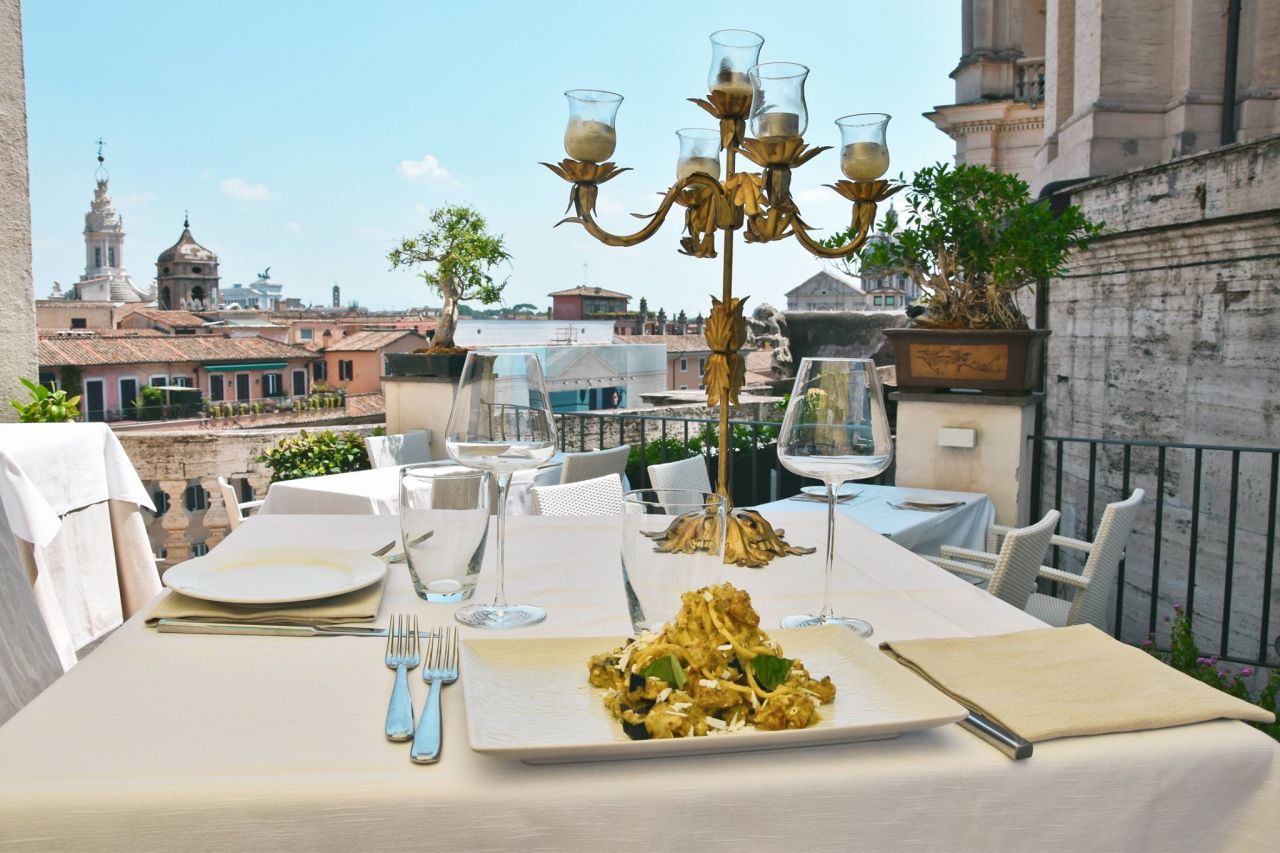 The 10 Best Rooftop Bars in Rome - Blog Booknbook